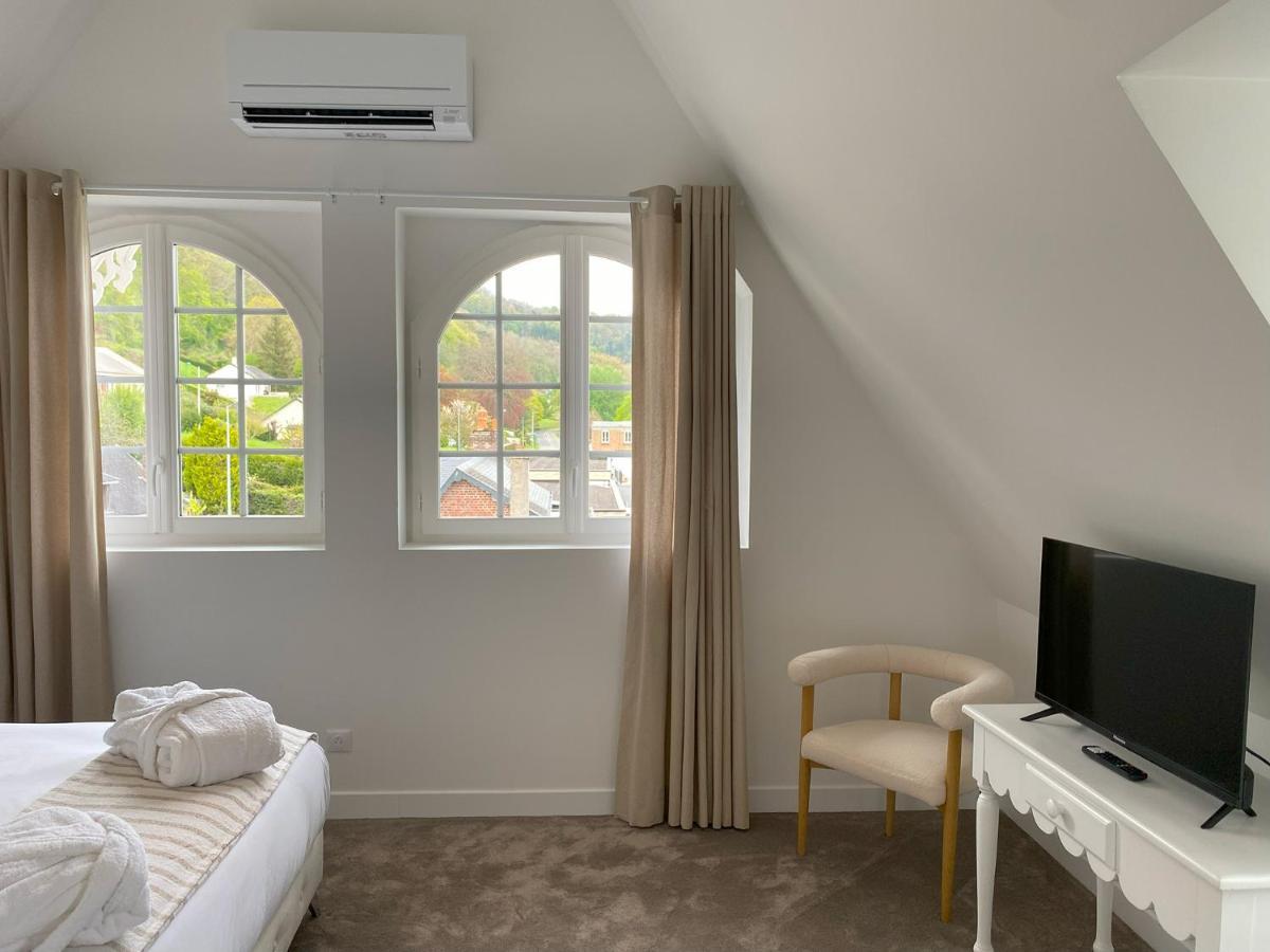 White House, Maison D'Hotes Villequier Luaran gambar